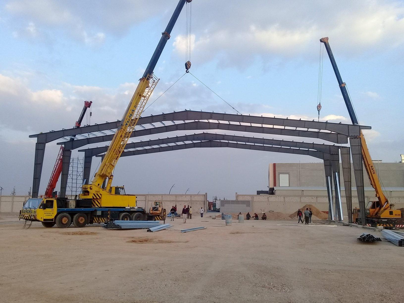 تنفيذ المشاريع الانشائية وأعمال البناء